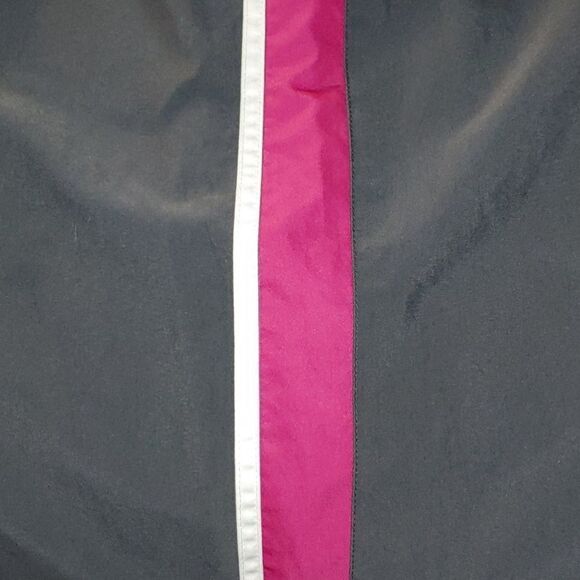 Nike Gray workout pants Sz L (12-14) - Picture 8 of 8